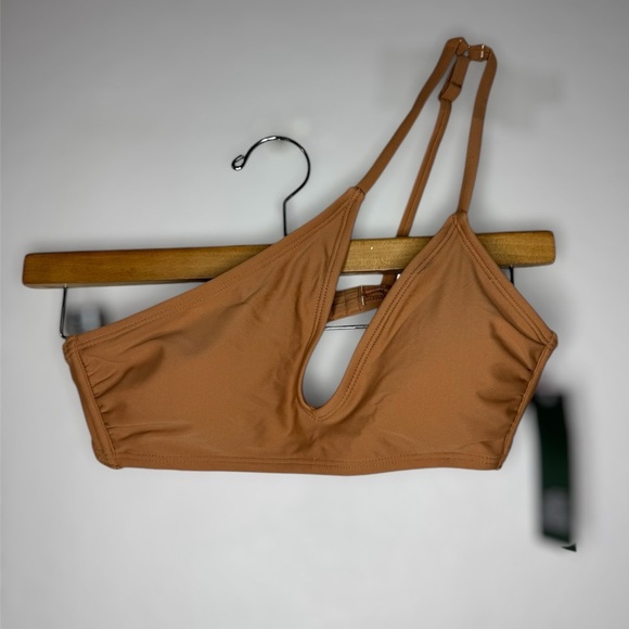 New Wild Fable Women's Tan Swimsuit Top XS - Picture 1 of 6